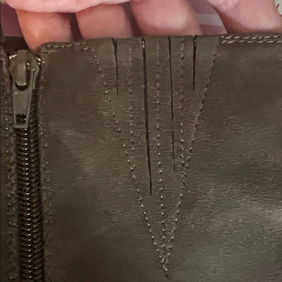 Not yet Rated- high heel boot is with zipper details. - Picture 11 of 11